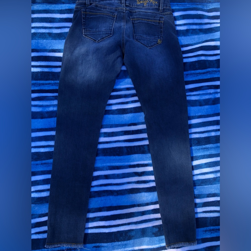 good condition - Picture 2 of 2